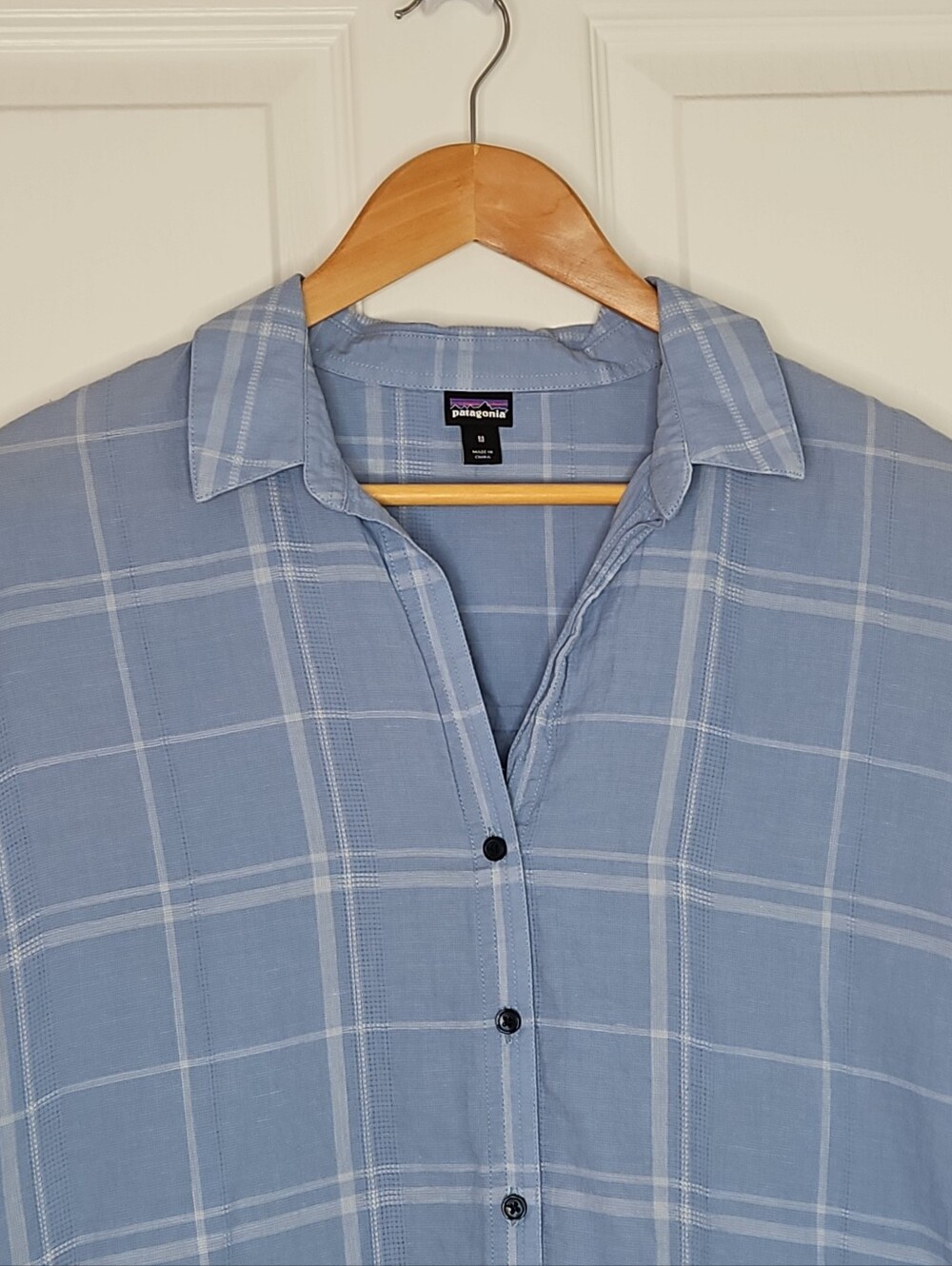 Patagonia Womens Blue Plaid A/C Shirt M Lightweight SS Organic Cotton Outdoor
